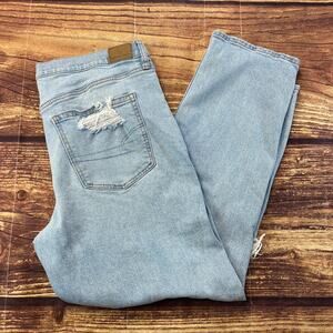 American Eagle Women's Strigid Ripped Jeans High Waist Light Wash Denim Size 16